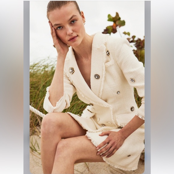 $695 Cinq à Sept Joel Embellished Blazer Dress - Picture 3 of 16